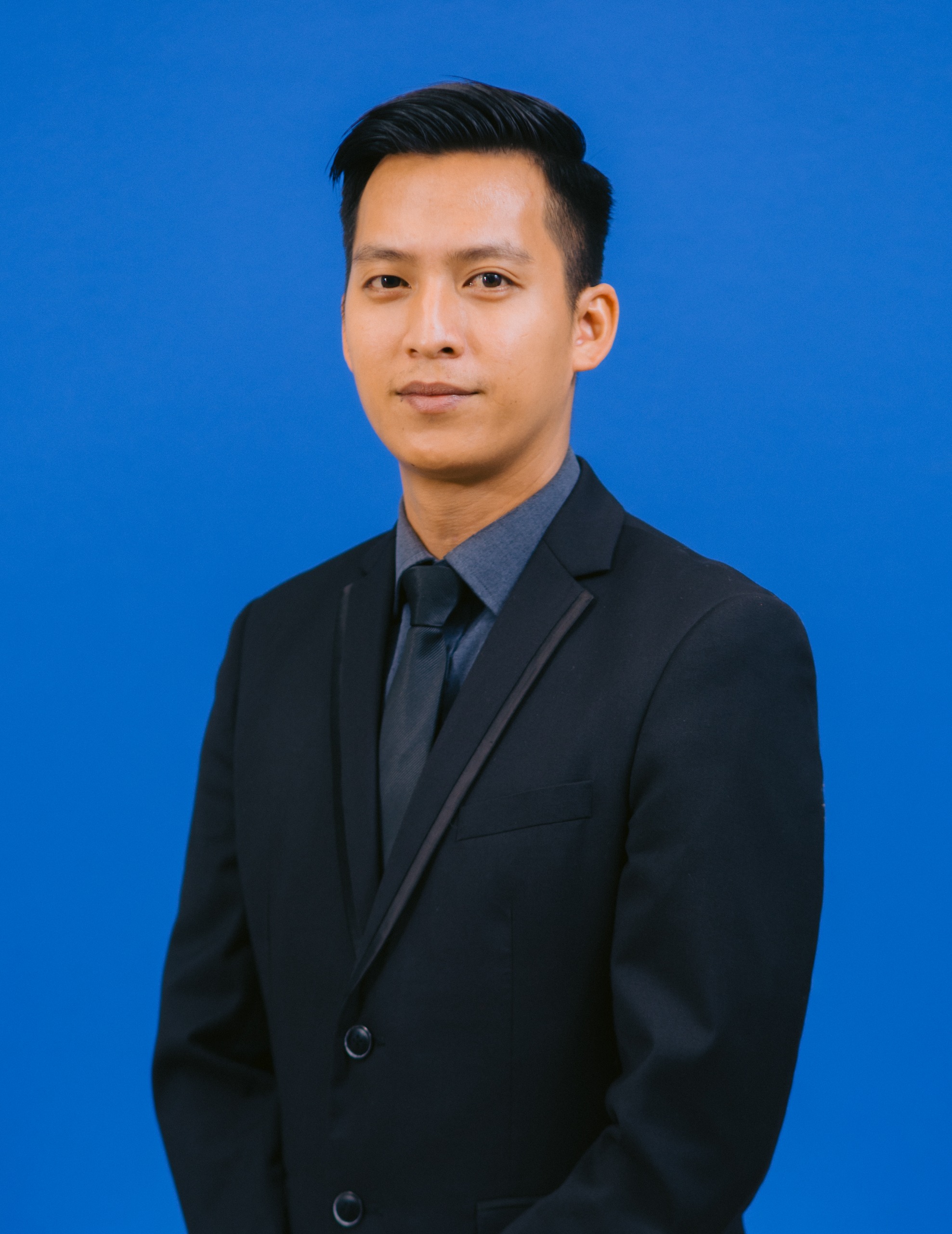 AZIZAN BIN ZAKARIA
